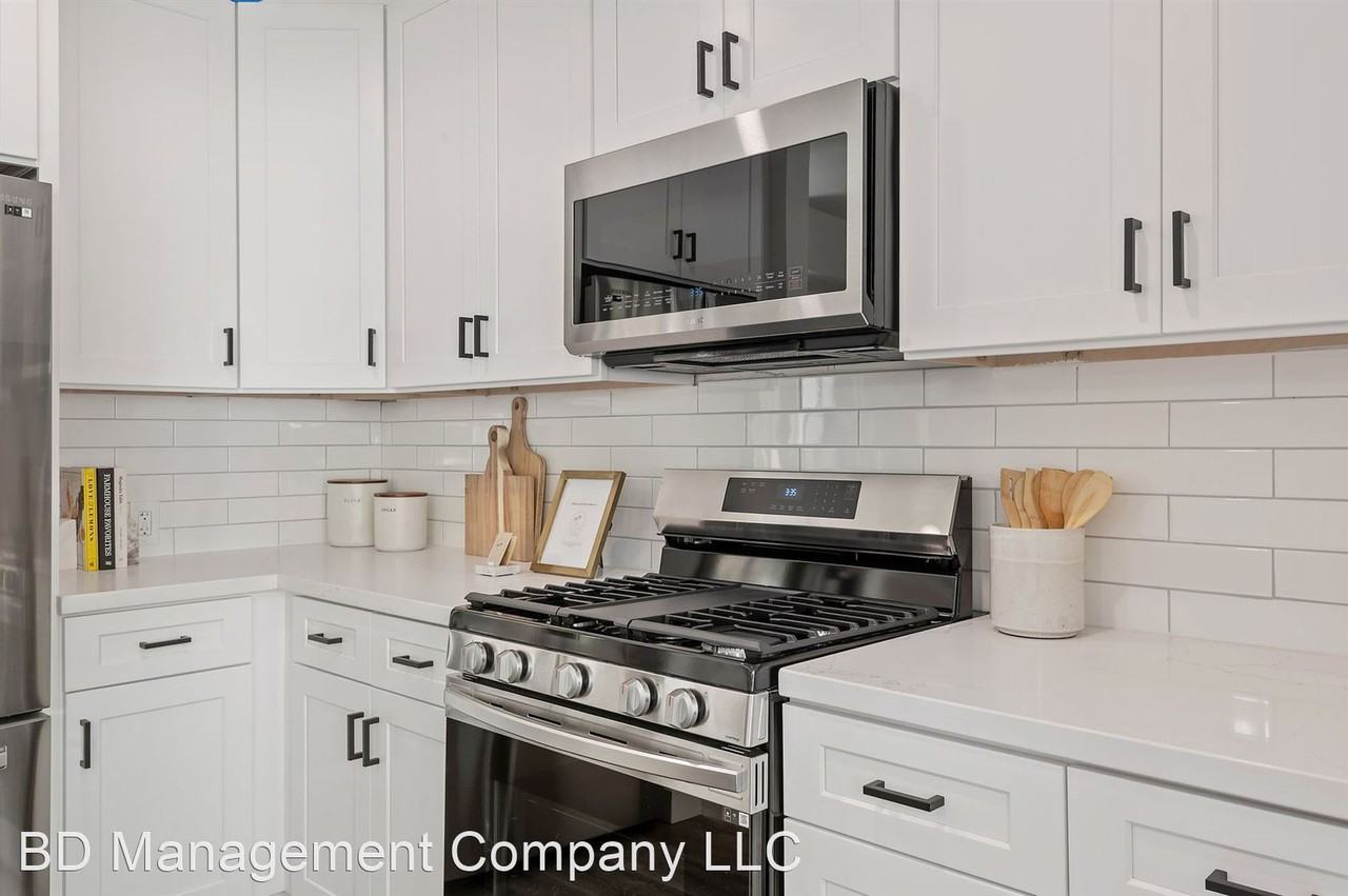 2160 Ortega Hill Road - Photo 2 of 15