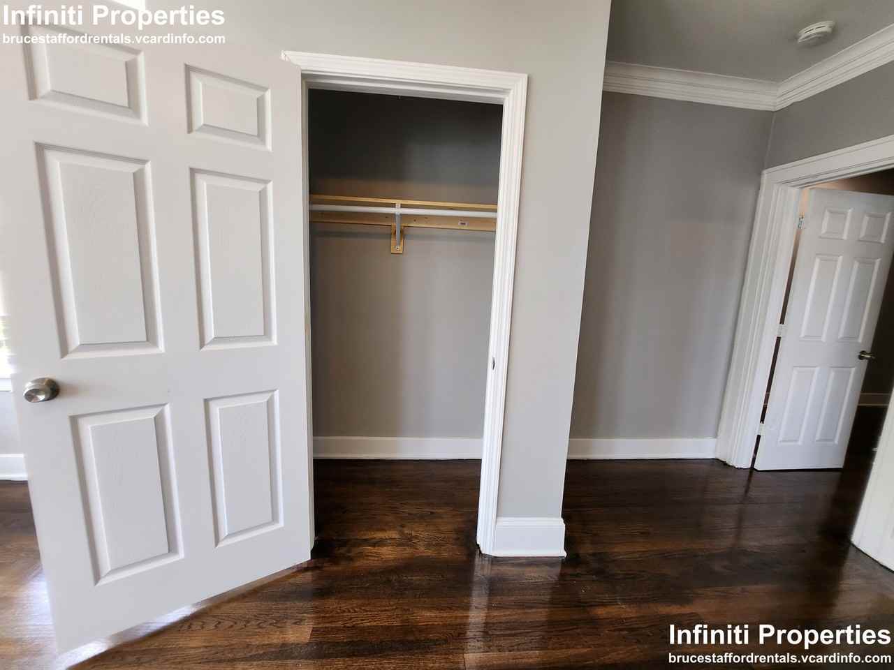 37 West 14th Place #1 - Photo 2 of 17