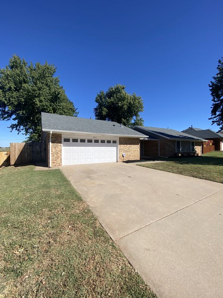 2013 E Ensey Ter - Photo 2 of 12