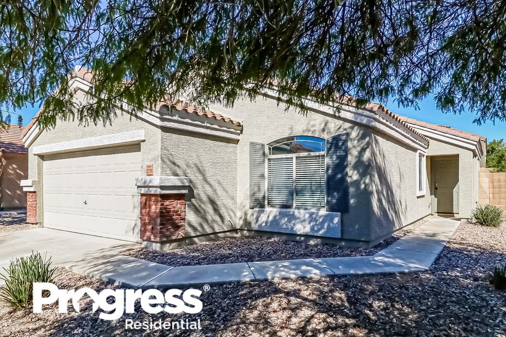 23710 W Chambers St - Photo 3 of 21