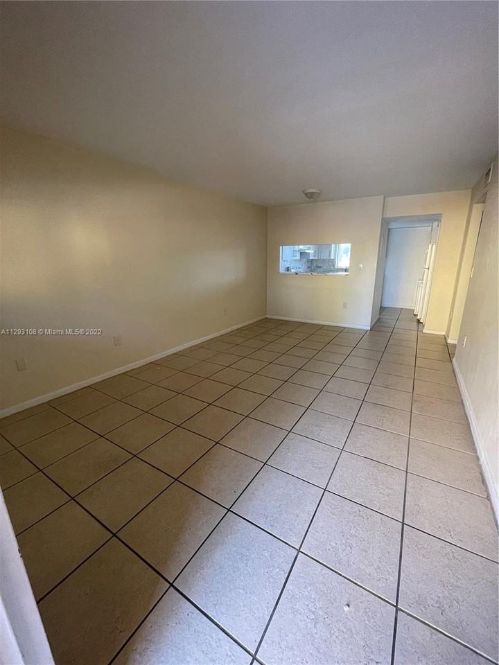 14902 Sw 82nd Ln #13-102 - Photo 2 of 8