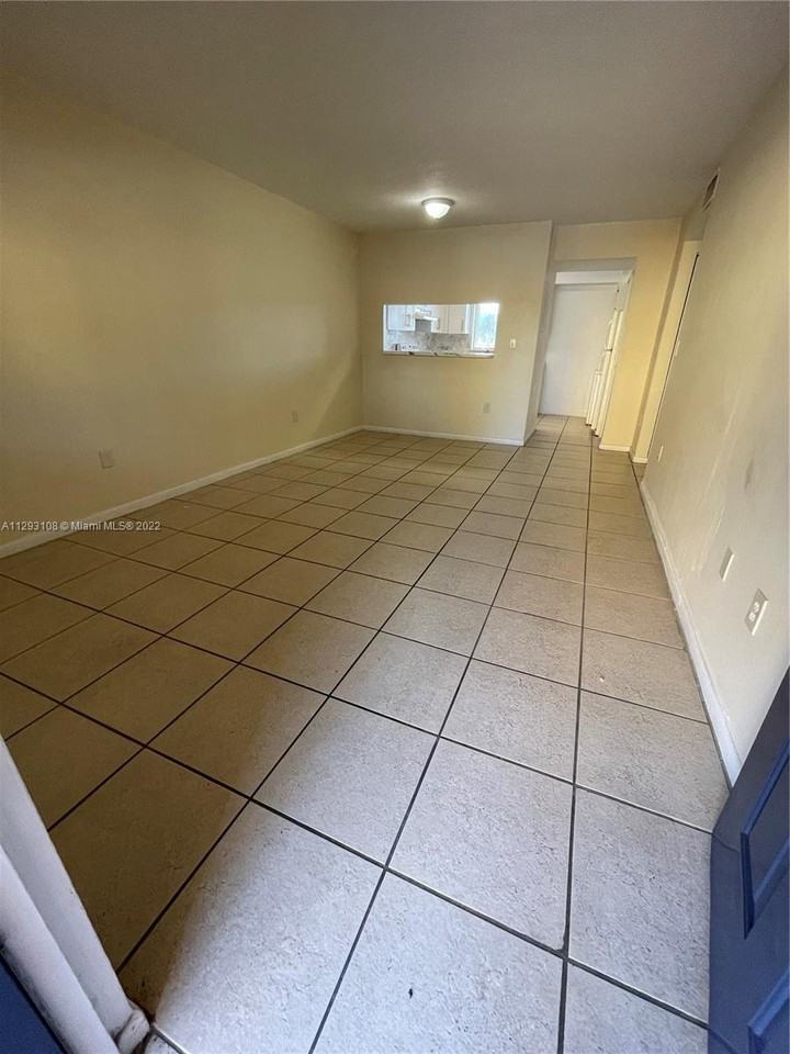 14902 Sw 82nd Ln #13-102 - Photo 3 of 8
