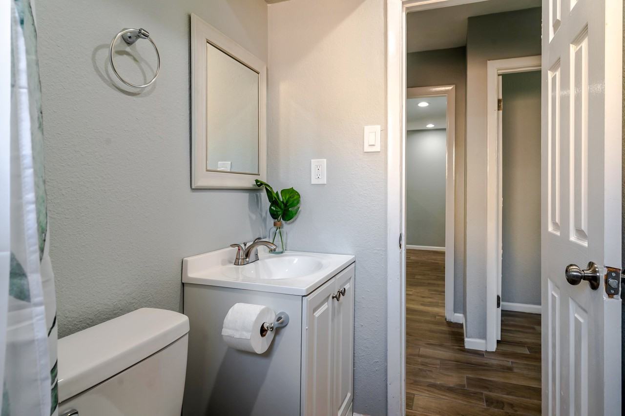 Newquay St - Photo 4 of 8