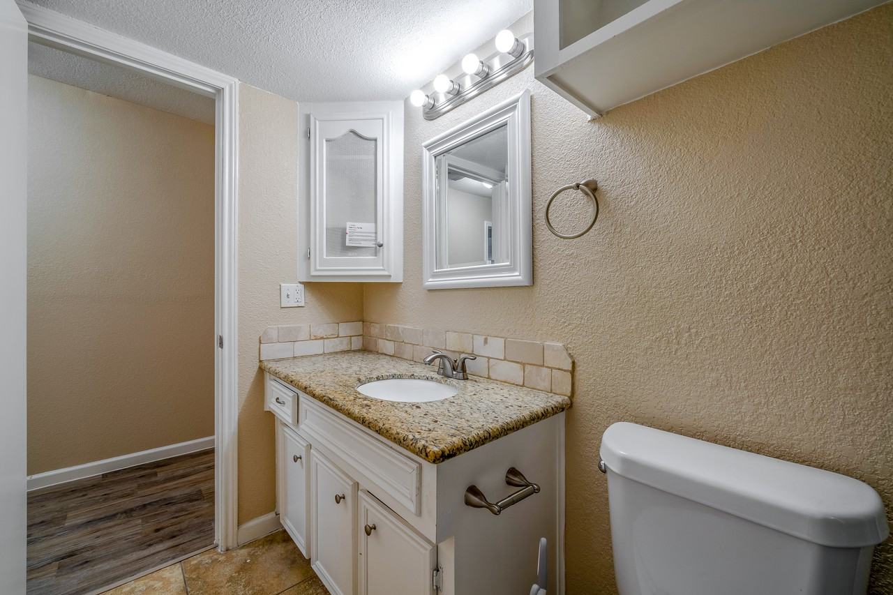 Winter Bay Ln - Photo 3 of 15