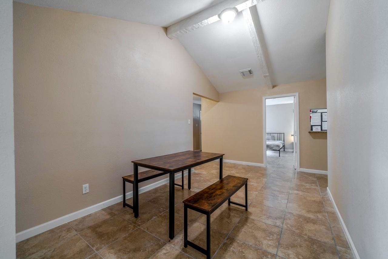 Winter Bay Ln - Photo 2 of 15