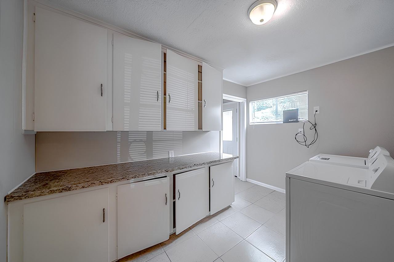 Basket St - Photo 7 of 13