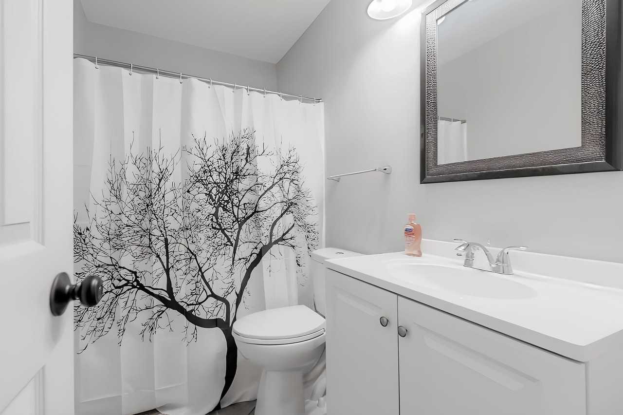 Stetson Pl Nw - Photo 2 of 10