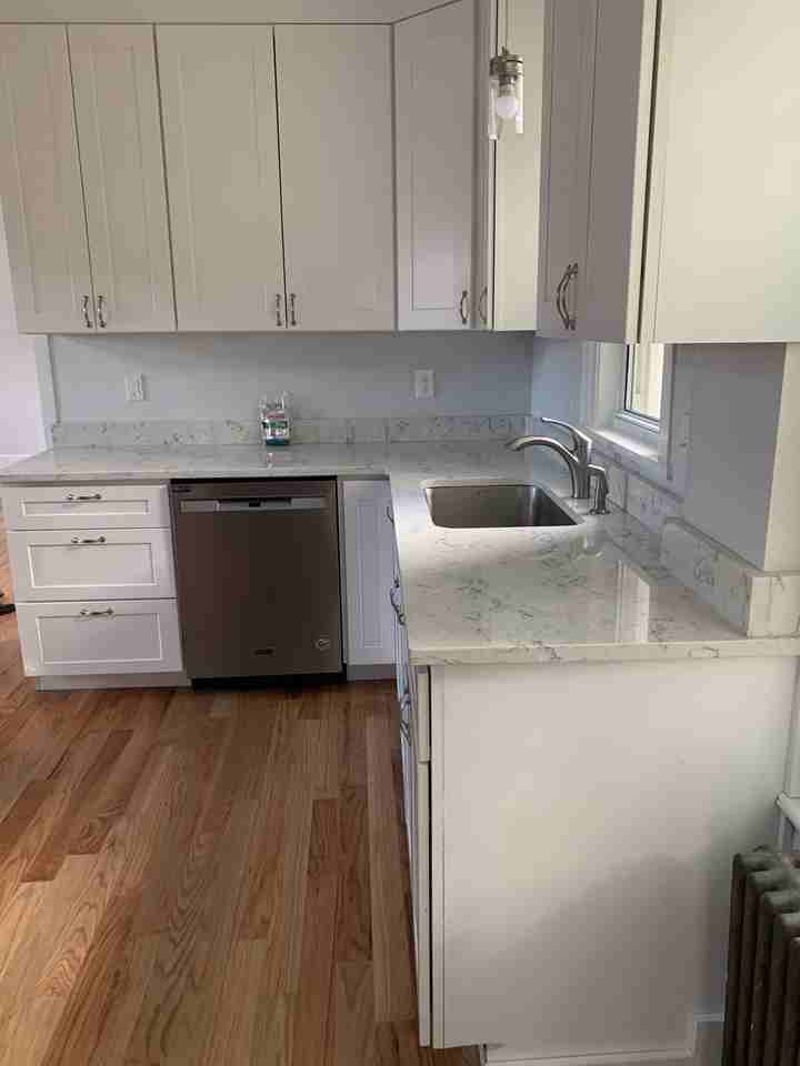 70 Hudson St - Photo 3 of 21