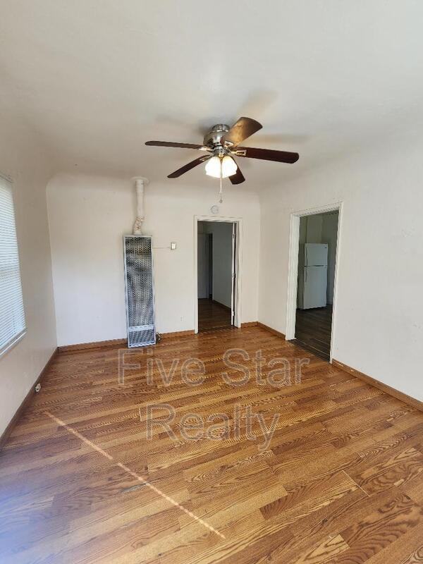 468 Ohio St - Photo 3 of 9