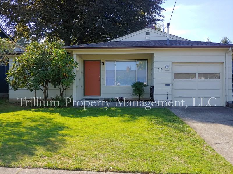 215 Se 74th Ave - Photo 2 of 21