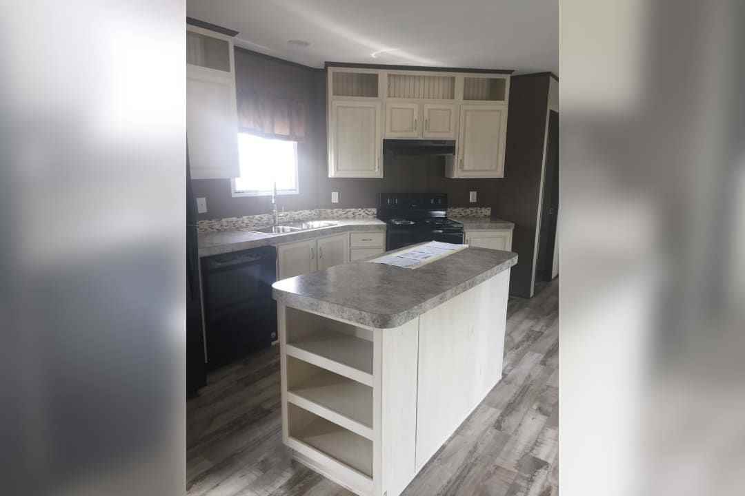 Oasis Manufactured Home Community - Photo 2 of 14