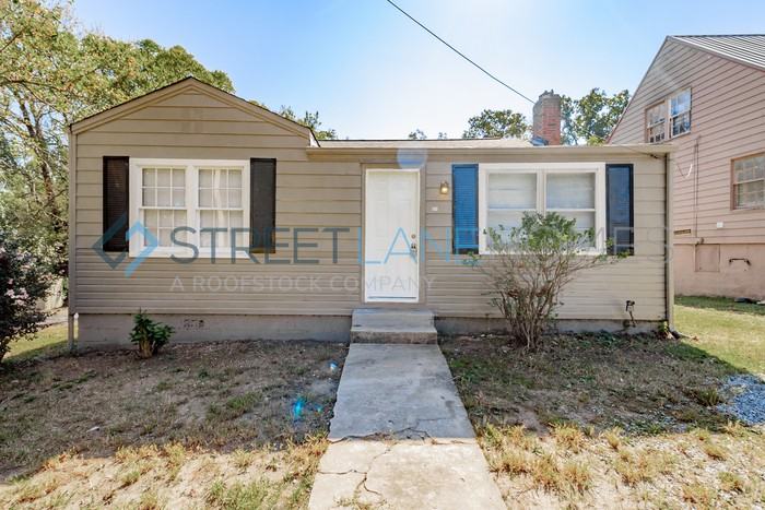 601 7th Ave - Photo 2 of 19