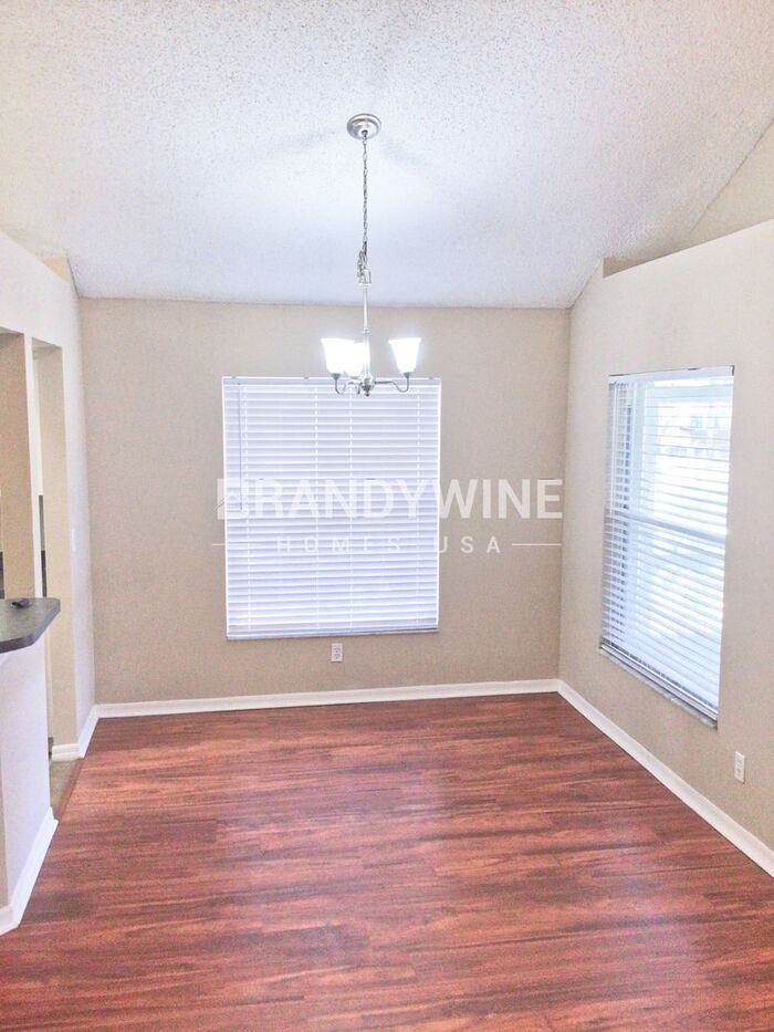 2303 Needham Dr - Photo 3 of 15