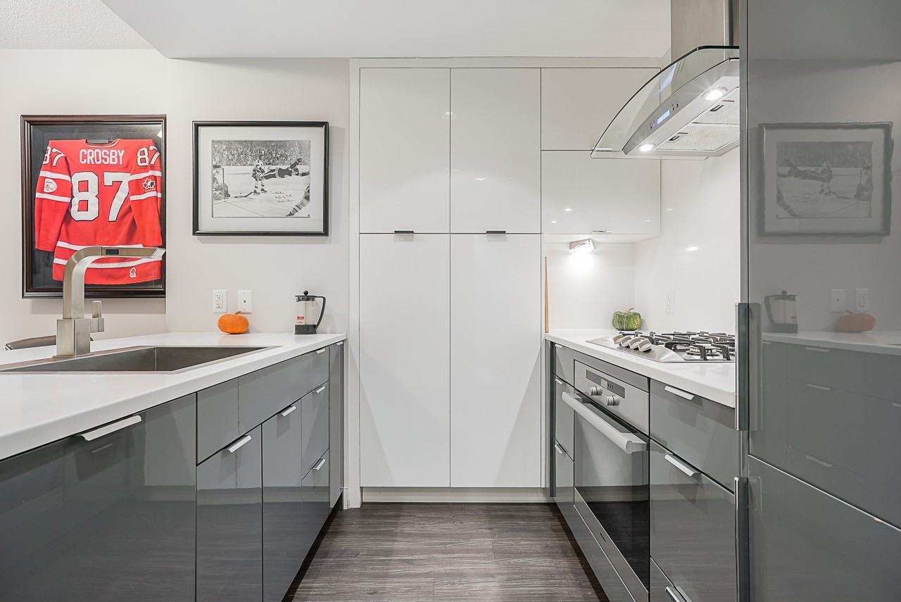 1777 West 7th Avenue #325