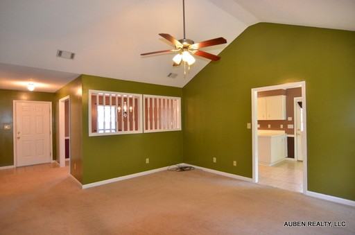 1011 Country Pl Dr - Photo 3 of 16