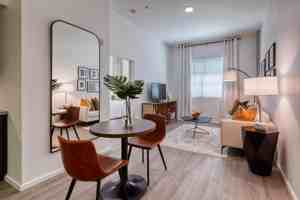 featured image of 350 E Congress St