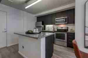 featured image of 350 E Congress St