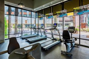 featured image of 350 E Congress St