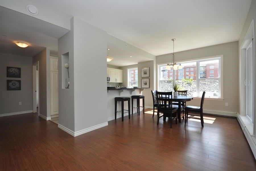 Royal Gardens Apartments 671 Larry Uteck Blvd, Halifax, NS B3M 0J6