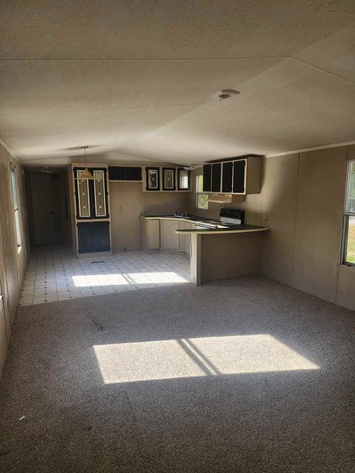 2227 Island Creek Rd - Photo 2 of 6