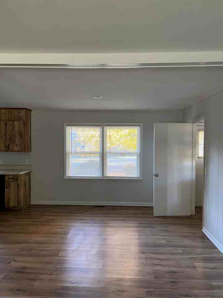 1707 Deer Hollow Dr - Photo 3 of 3