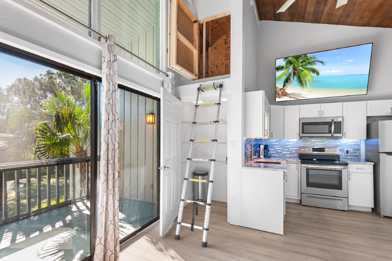 2077 Corner Lake Dr - Photo 6 of 21