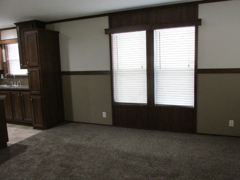 3805 7th St Ne #102 - Photo 4 of 13