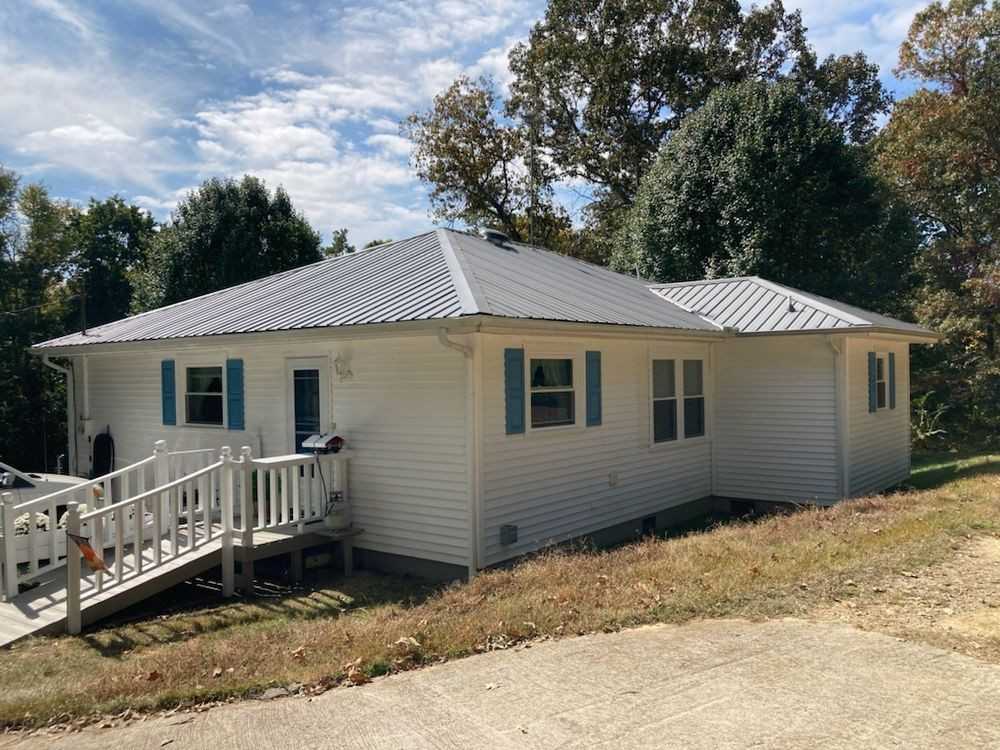 172 County Road 197 - Photo 2 of 11