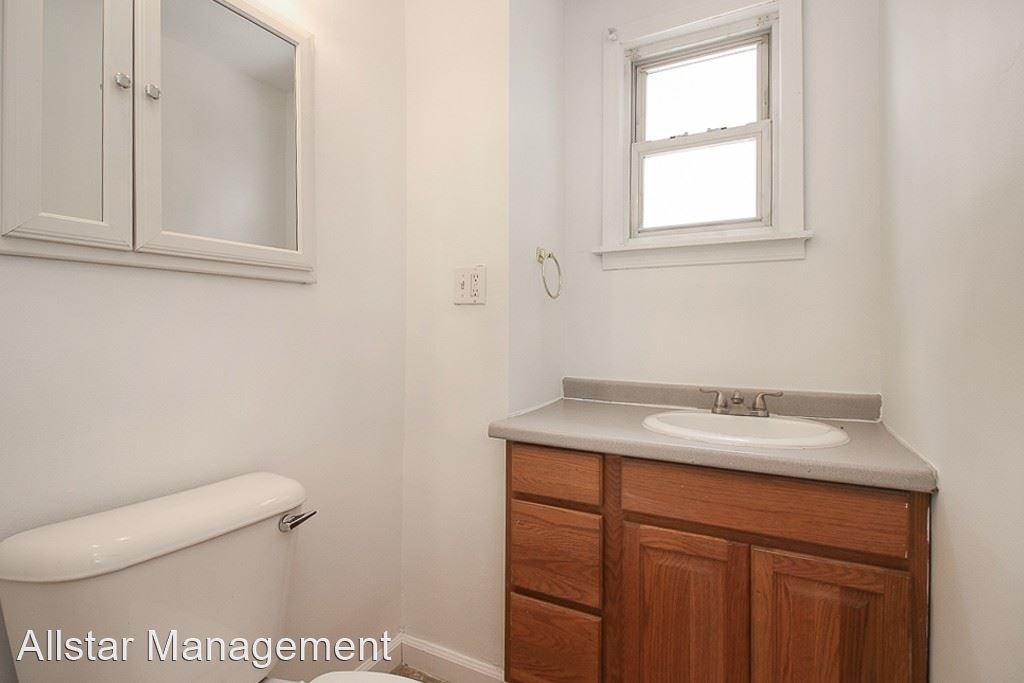 736 Bettes Ave - Photo 3 of 28