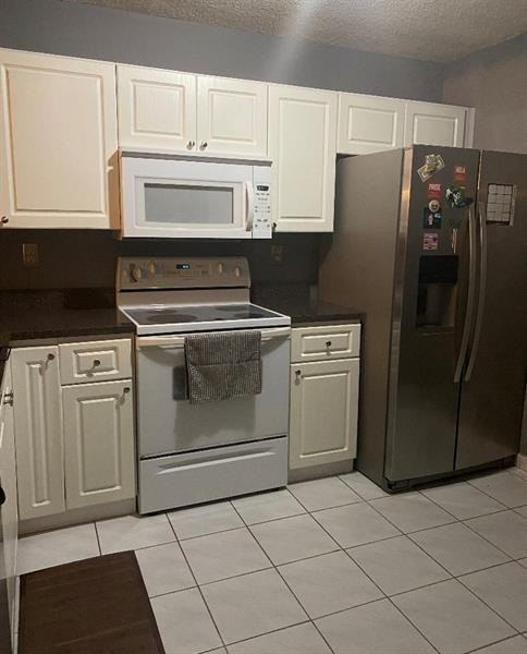 12537 Nw 11th Ln #101 - Photo 2 of 8