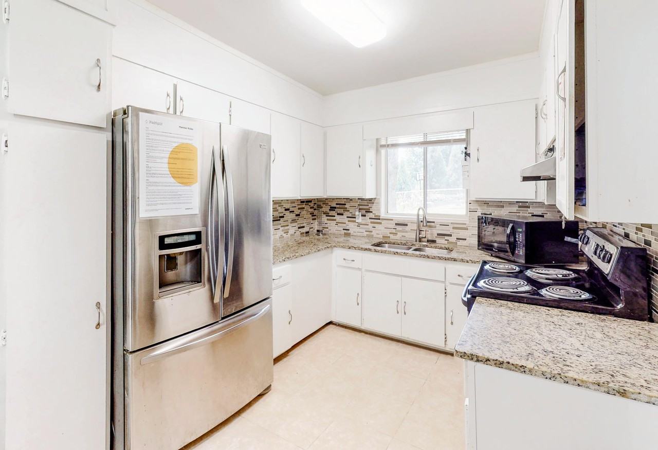 Montilly Cir - Photo 4 of 9