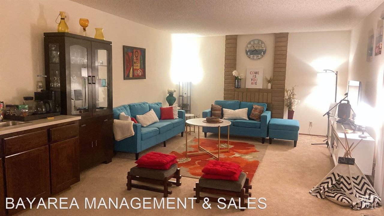 691 Los Pinos Pl - Photo 3 of 22