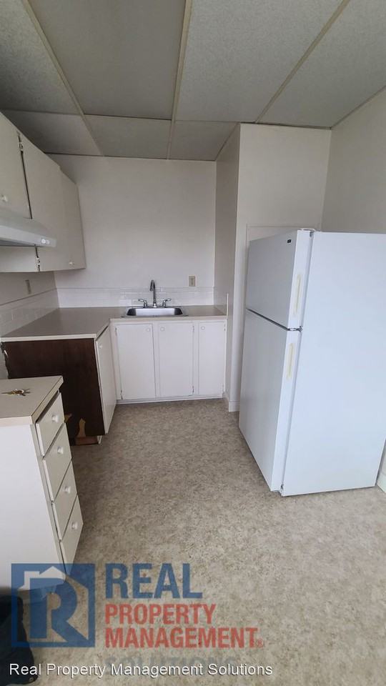 253 N Broadway Apartments in Eliot, Portland, OR 97227 Zumper