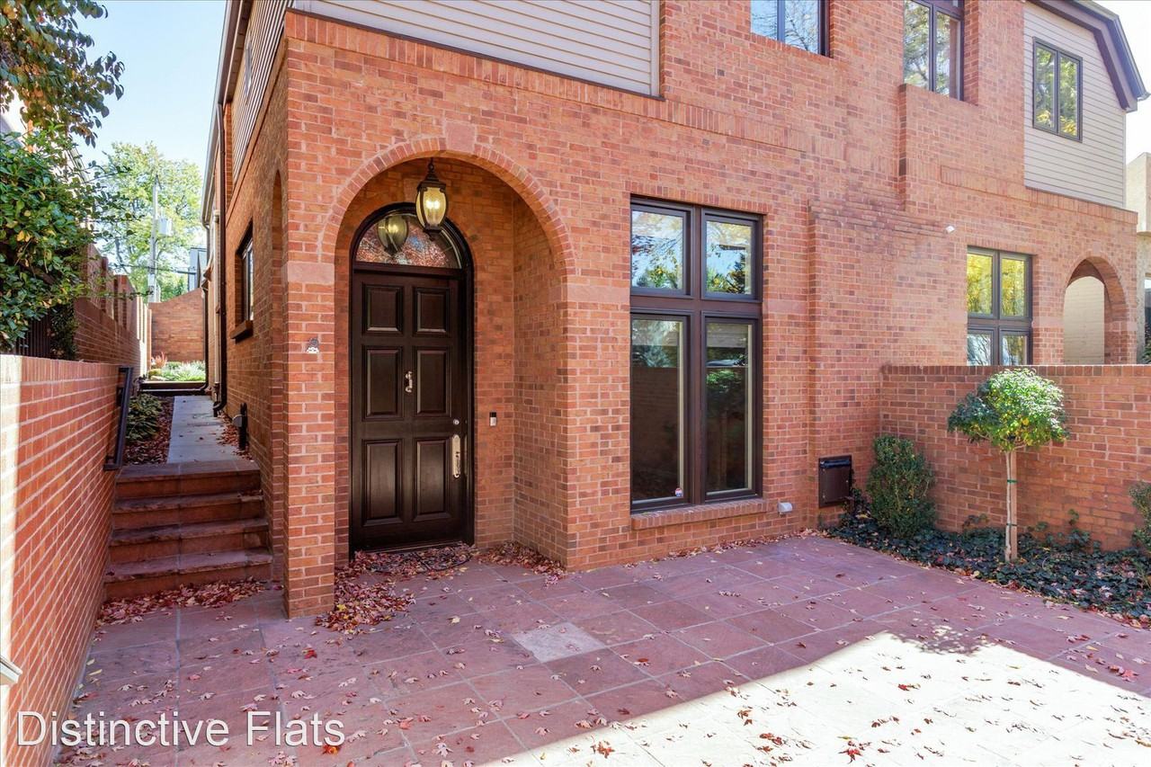 432 Fillmore St - Photo 2 of 31