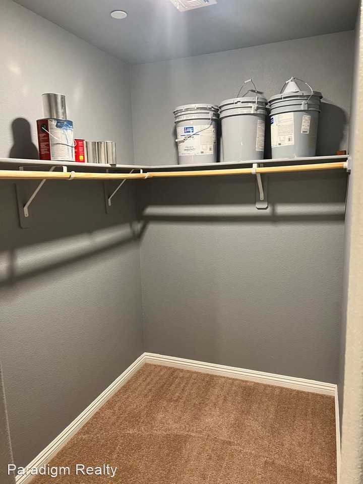 4629 Woolcomber St - Photo 3 of 12