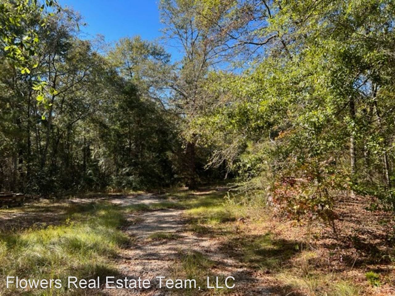 2137 County Road 2203 - Photo 2 of 2