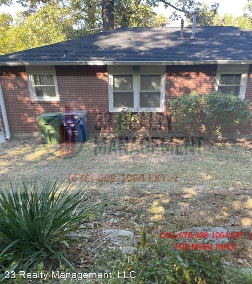 2864 Diana Dr Sw - Photo 3 of 11