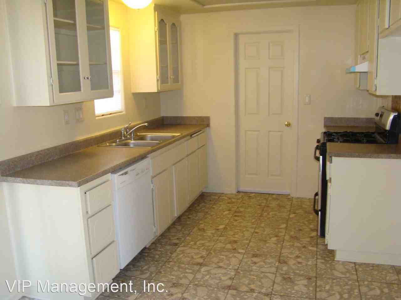 15936 Sago Rd - Photo 3 of 8