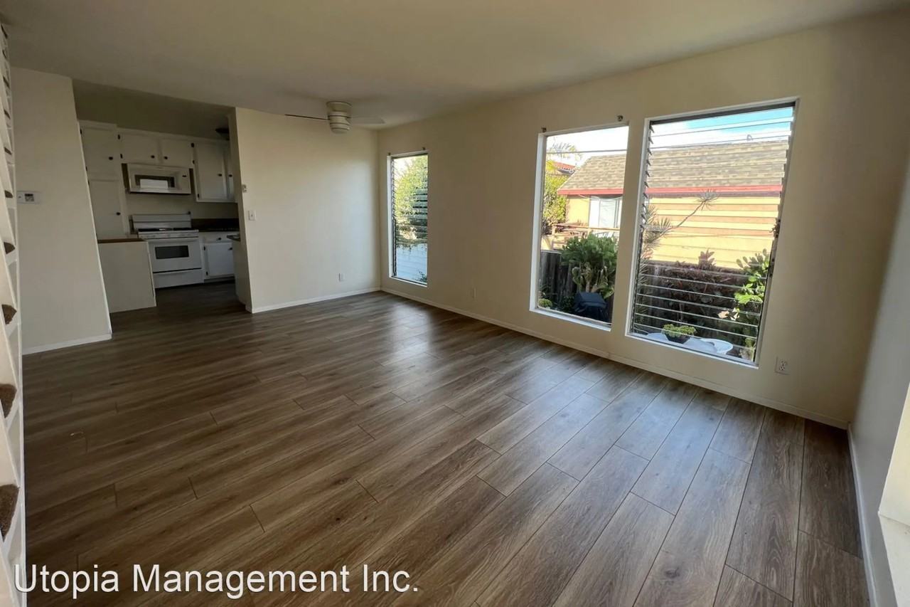 33802 Castano Dr Apt C - Photo 3 of 10