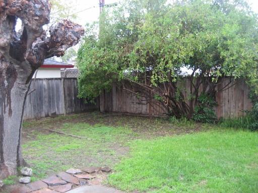 460 Richlee Dr - Photo 3 of 5