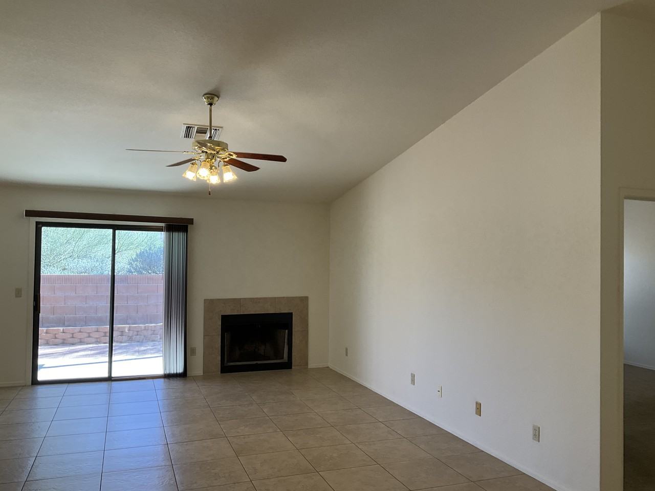 8526 N Spring Creek Dr - Photo 6 of 43