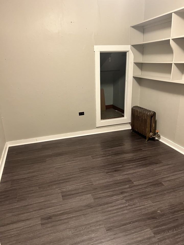 11 Edgewood Dr - Photo 2 of 5