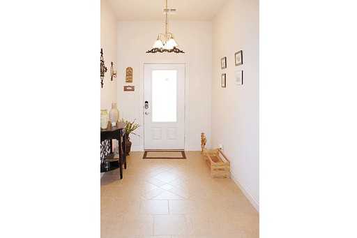 341 SW Deyo Landing Loop - Photo 2 of 21
