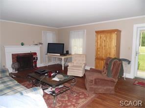 4899 Woodpecker Rd - Photo 3 of 12