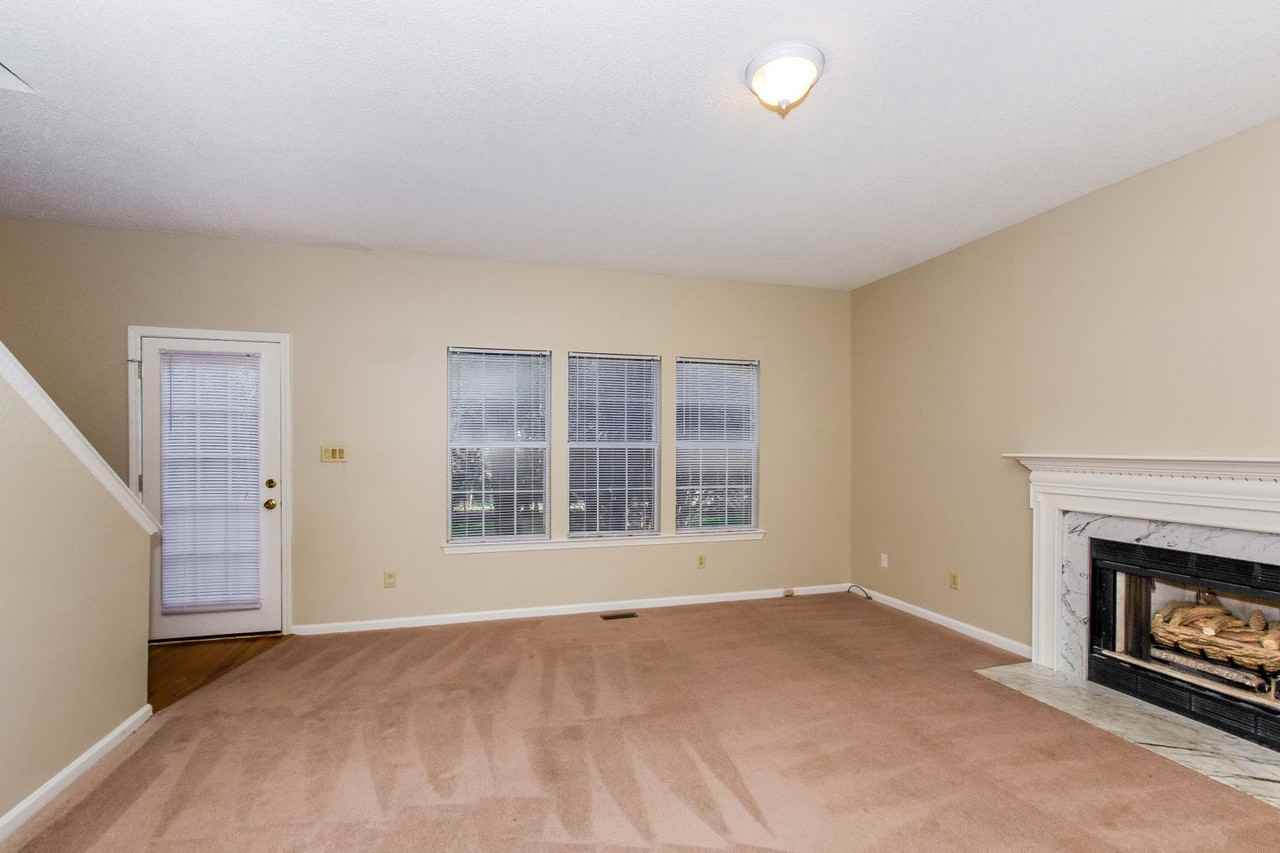 6630 Charter Hills Rd - Photo 3 of 21