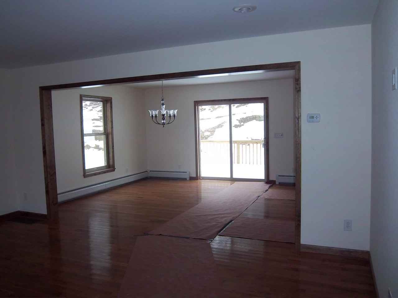 84 New Paltz Rd - Photo 2 of 9