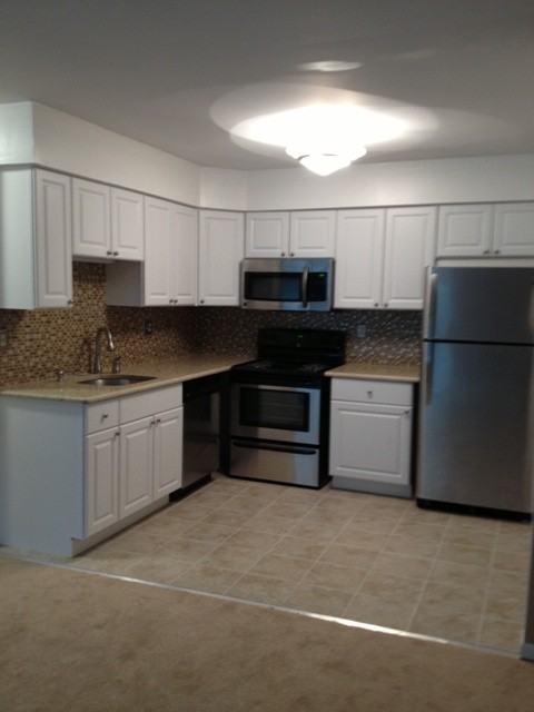 123 Sierra Vista Ln - Photo 2 of 7