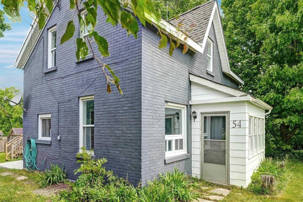 ON-10 & Collingwood St - Photo 2 of 19