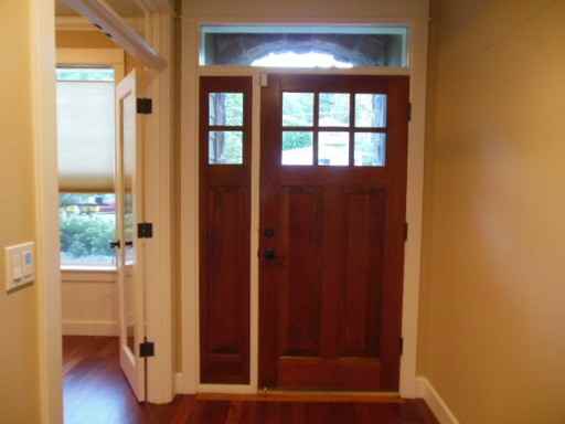 1119 Oak St - Photo 2 of 26