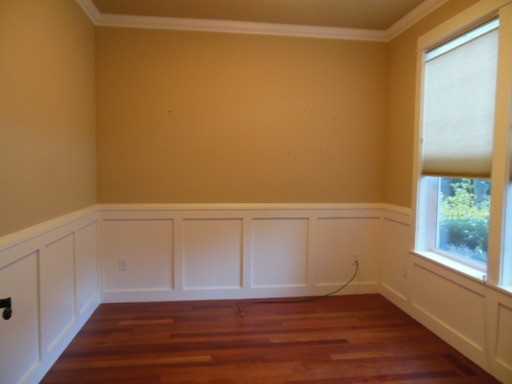 1119 Oak St - Photo 3 of 26